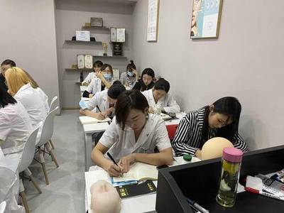 微整美容培訓學校職業學校要多少錢?